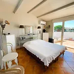 Maison 4 à Port Avec Piscine Et Amarrage Privé - Fr-1-868-18 * Grimaud