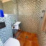 Maison 4 à Port Avec Piscine Et Amarrage Privé - Fr-1-868-18