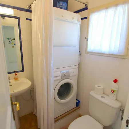 Maison 4 à Port Avec Piscine Et Amarrage Privé - Fr-1-868-18 Casa de Férias Grimaud