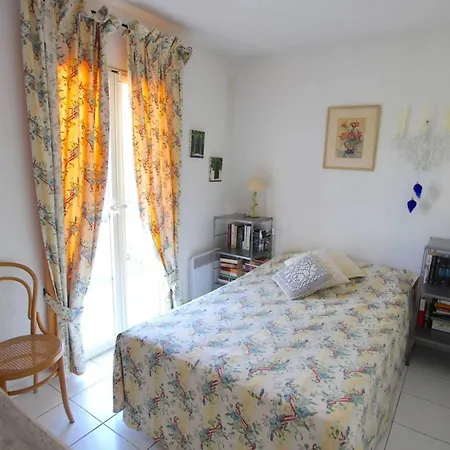 Casa de Férias Maison 4 à Port Avec Piscine Et Amarrage Privé - Fr-1-868-18 *